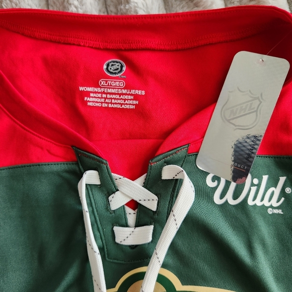 NHL Minnesota Wild Red and Green Lace-Up Jersey Womens Size XL - Picture 6 of 8